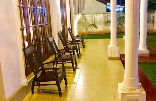 Negombo Villa | AMA VILLA NEGOMBO AVEC JARDIN PRIVÉ