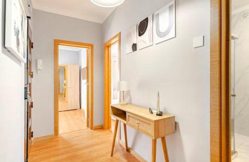Mina Appartement | Amadora Lisbon Flat