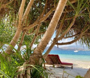 P. Gili Asahan Station Balnéaire | Amahelia Luxury Resort & Restaurant - Gili Asahan