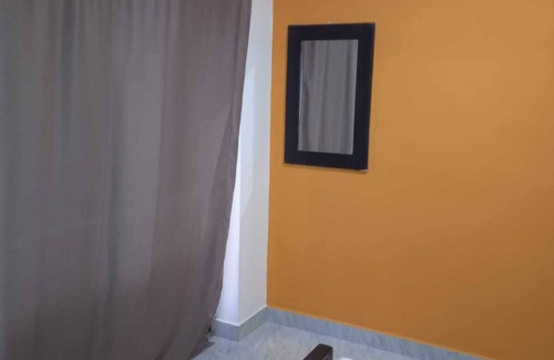 New Town Cabine | Amani Homes,4-bedroom building with WiFi, and AC in delightful Anuradhapura