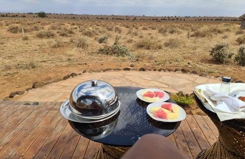 Amboseli Cabine | Amanya 1 -Bed King Lion Tent