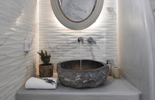 Kamari Maison | Amara Suites Santorini