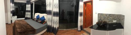 Boralesgamuwa Appartement | Amaze Residence Panoramic Room 2