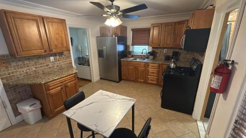 Almont Maison | Amazing 1 bedroom Apt Entire unit near NYC
