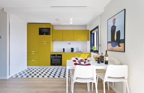Foz do Douro Appartement | Amazing 2 Bedroom Apartment w/ Ocean Views, 2 min Walk From the Beach in FOZ