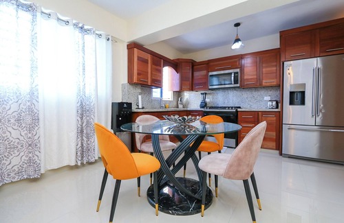 San Cristobal Appartement | Amazing 2BR/2Bt APT hot water, AC,Garage and Patio