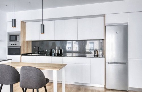 Ibiza Appartement | Amazing 2BR in Retiro, in the best of Madrid