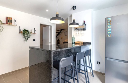 Lumiar Appartement | Amazing 3BDR Duplex in Lisbon by LovelyStay
