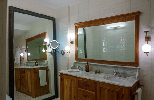 Neve Tzedek Appartement | Amazing 4BR close to BEACH at central NEVE TZEDEK