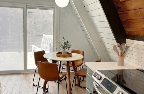 Bynum Cabine | Amazing A-Frame cabin, luxury amenities. Weekly-monthly rental starts Sept 1.