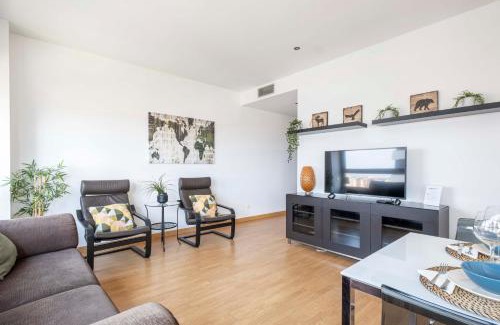 El Port Appartement | Amazing Apart Fira Barcelona and 15' from Bcn center with pool