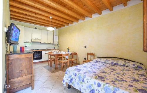 Cavriana Appartement | Amazing Apartment In Cavriana