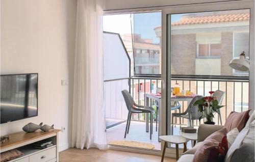 Tossa de Mar Appartement | Amazing Apartment In Tossa De Mar With Kitchen