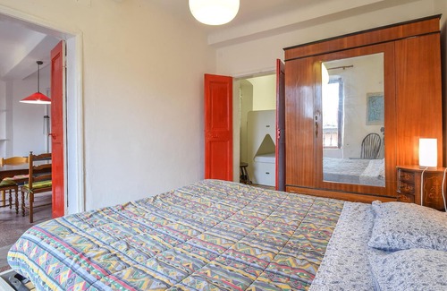 Fezzano Appartement | Amazing Apartment in Fezzano With Wifi and 2 Bedrooms