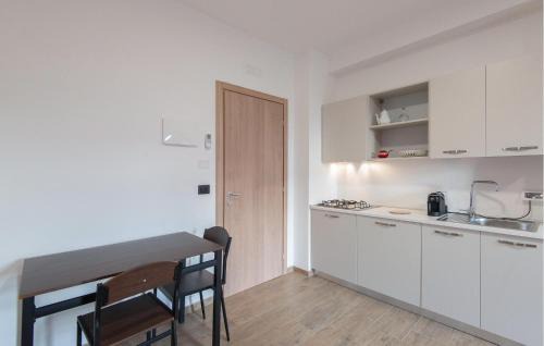 Moscufo Appartement | Amazing Apartment In Moscufo With Wifi