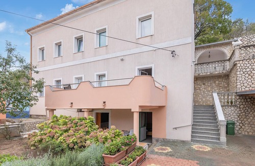 Senj Appartement | Superbe appartement à Senj avec WiFi
