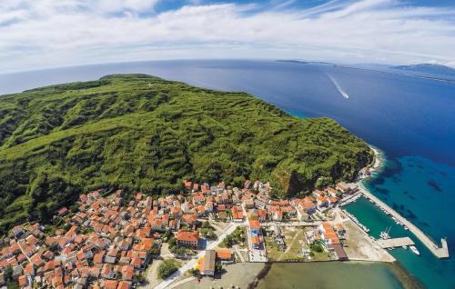 Susak Appartement | Amazing Apartment In Susak With Wifi