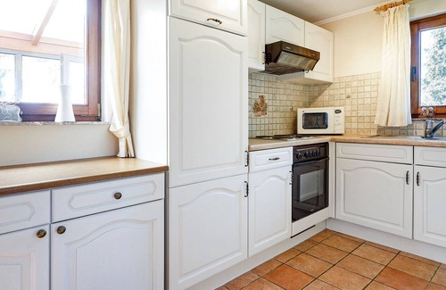 Daverdisse Maison | Amazing Holiday Home in Porcheresse Daverdisse with Terrace