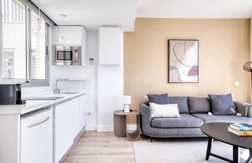 El Viso Appartement | Amazing El Viso 1BR Penthouse with terrace, by Blueground