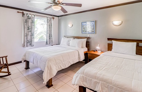 Damas Copropriété | Amazing Escape W/ Lush Gardens, Shared Pool, Expansive Balcony & More!