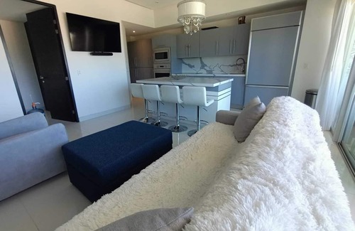 North Hotel Zone Copropriété | Amazing fully renovated condo at Icon Vallarta