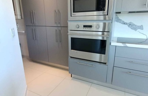 North Hotel Zone Copropriété | Amazing fully renovated condo at Icon Vallarta