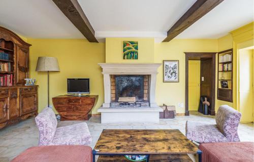 Dommartin-le-Saint-Pere Maison | Amazing Home In Dommartin-Le-Saint-Pèr