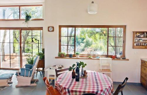 Tsiv'on Maison | Amazing Hemp house in the middle of an oak forest