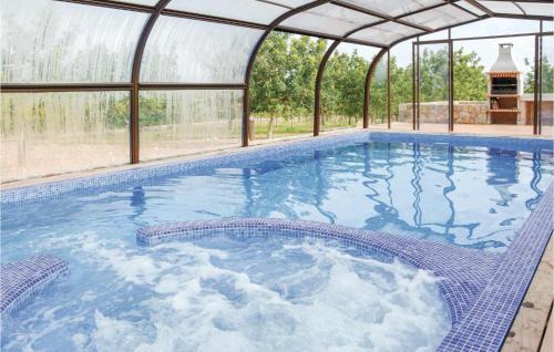 Santa Maria del Cami Maison | Amazing Home In Santa Maria