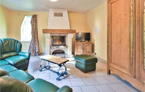 Bonneville-la-Louvet Maison | Amazing Home In Bonneville-La-Louvet