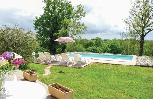 Beauville Maison | Amazing home in Beauville with 2 Bedrooms, Private swimming pool and Outdoor swimming pool