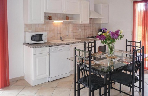Beauville Maison | Amazing home in Beauville with 2 Bedrooms, Private swimming pool and Outdoor swimming pool