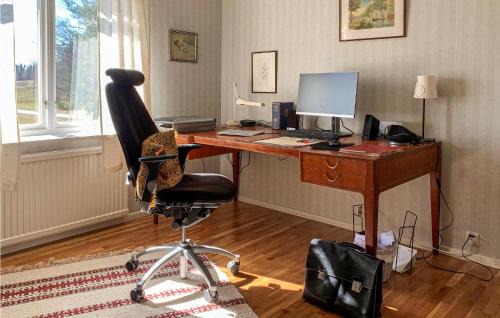 Bergshamra Maison | Amazing Home In Bergshamra With Wifi