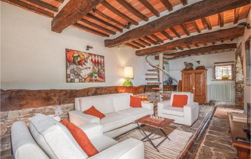 Sogna Maison | Amazing Home In Bucine Ar With Kitchen