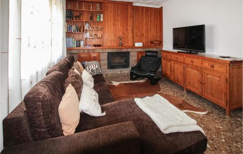 Deltebre Maison | Amazing Home In Deltebre With Kitchen