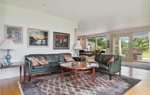Dronningmolle Maison | Amazing Home In Dronningmølle