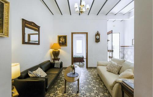 El Pedroso Maison | Amazing Home In El Pedroso With Wifi