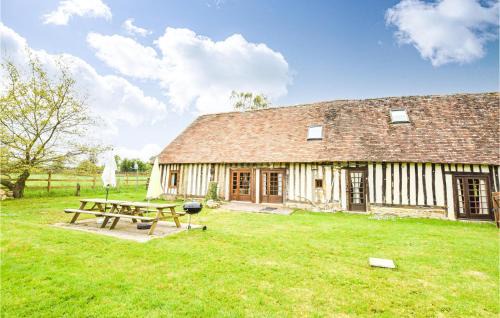 Vieux-Pont-en-Auge Maison | Amazing Home In St Pierre En Auge