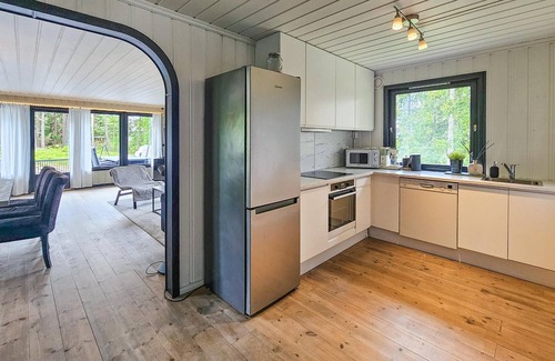 Gressvik Maison | Amazing home in Gressvik