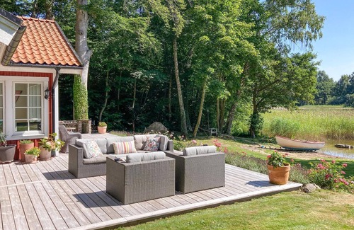 Hoor Maison | Belle maison à Höör avec vue sur le lac