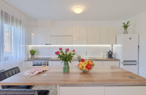 Krsan Maison | Amazing home in Krsan
