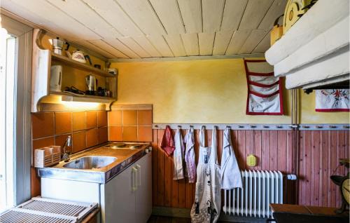 Lidkoping Municipality Maison | Amazing Home In Lidköping With Kitchen
