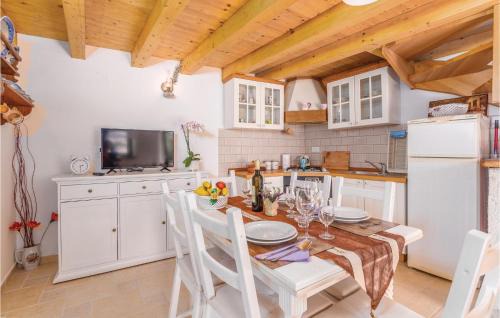 Cres Maison | Amazing Home In Lubenice With Wifi