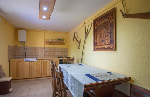 Opatovac Maison | Belle maison à Opatovac avec WiFi