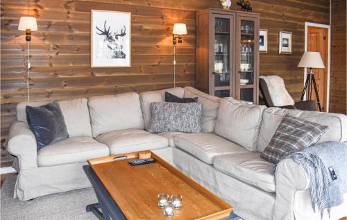 yer Maison | Amazing Home In Øyer With Kitchen