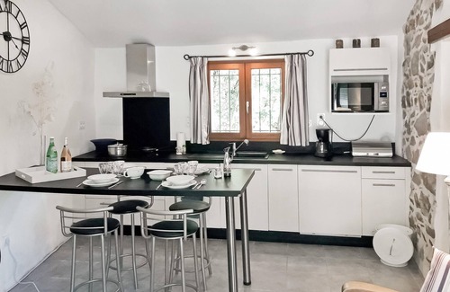 Saint-Bresson Maison | La Baume