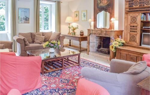 Saint-Clement-Rancoudray Maison | Amazing Home In St Clément Rancoudray