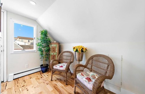 Surf City Maison | Amazing home in Surf City with 4 Bedrooms, Internet and WiFi