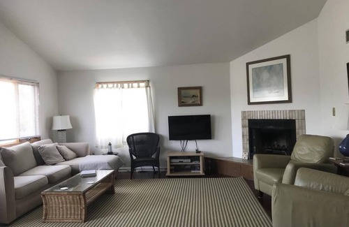 Surf City Maison | Amazing home in Surf City with 3 Bedrooms and Internet