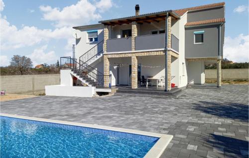 Tinj Maison | Amazing Home In Tinj With Kitchen